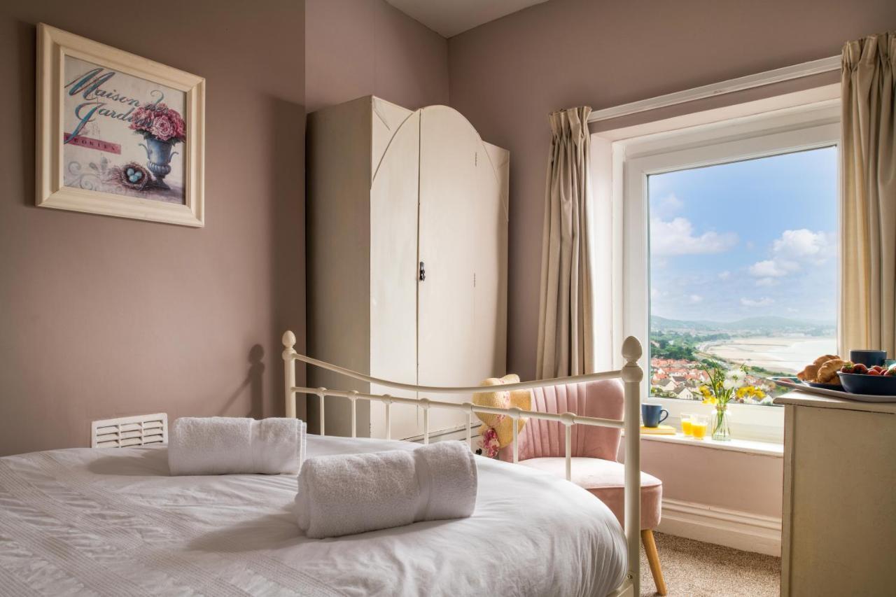 Windy Ridge Terrace With Beautiful Sea Views, North Wales Coast Villa Old Colwyn Ngoại thất bức ảnh