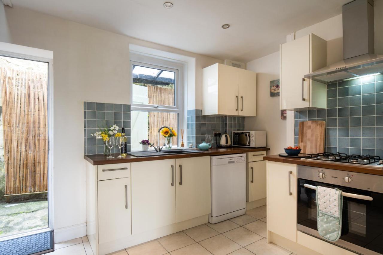 Windy Ridge Terrace With Beautiful Sea Views, North Wales Coast Villa Old Colwyn Ngoại thất bức ảnh