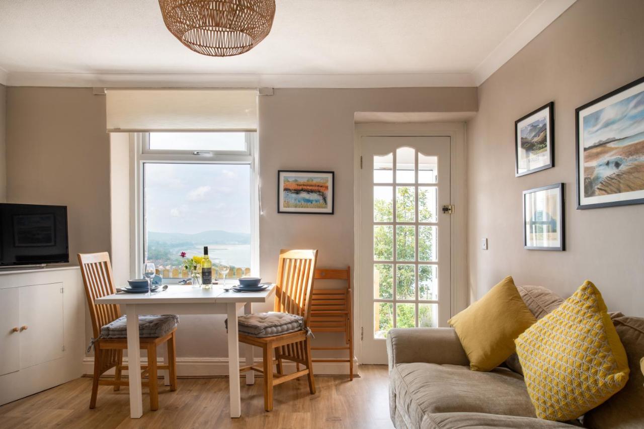 Windy Ridge Terrace With Beautiful Sea Views, North Wales Coast Villa Old Colwyn Ngoại thất bức ảnh