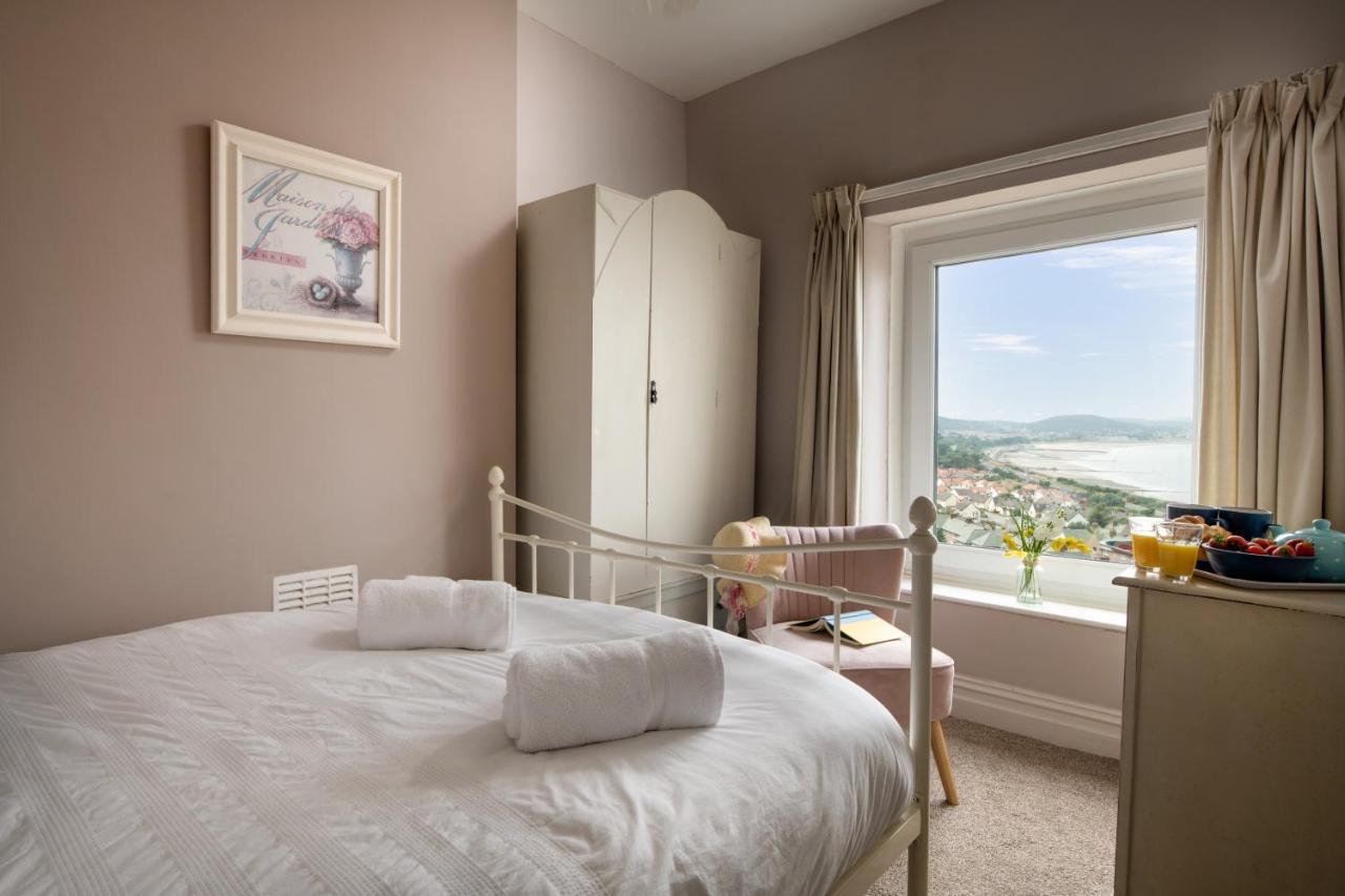 Windy Ridge Terrace With Beautiful Sea Views, North Wales Coast Villa Old Colwyn Ngoại thất bức ảnh